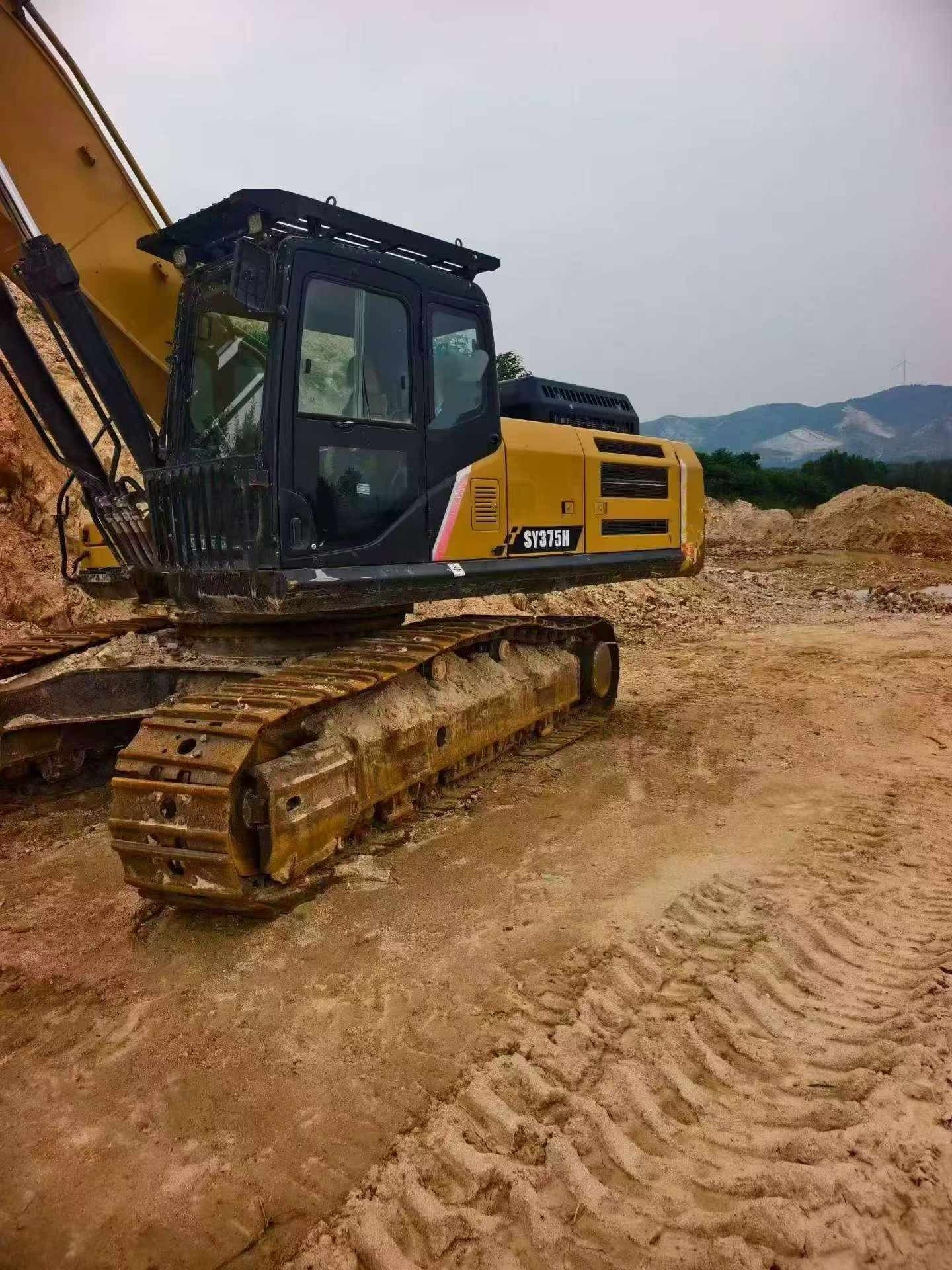Buy Sany SY375H Used Excavator / 5 Buy Sany SY375H Used Excavator / 5