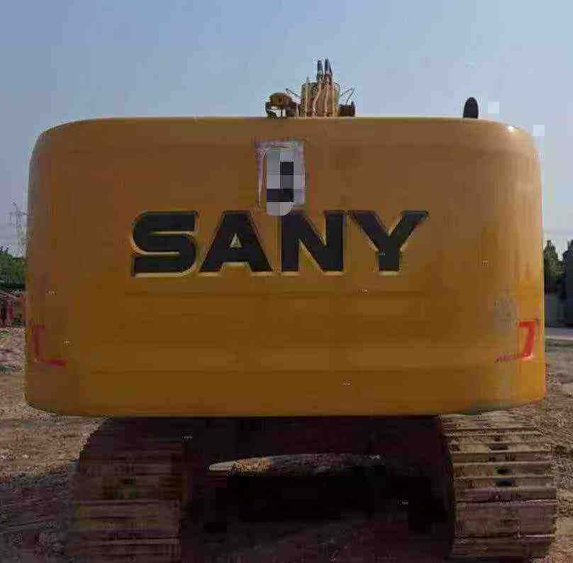 Buy Sany SY205C Used Excavator / 3