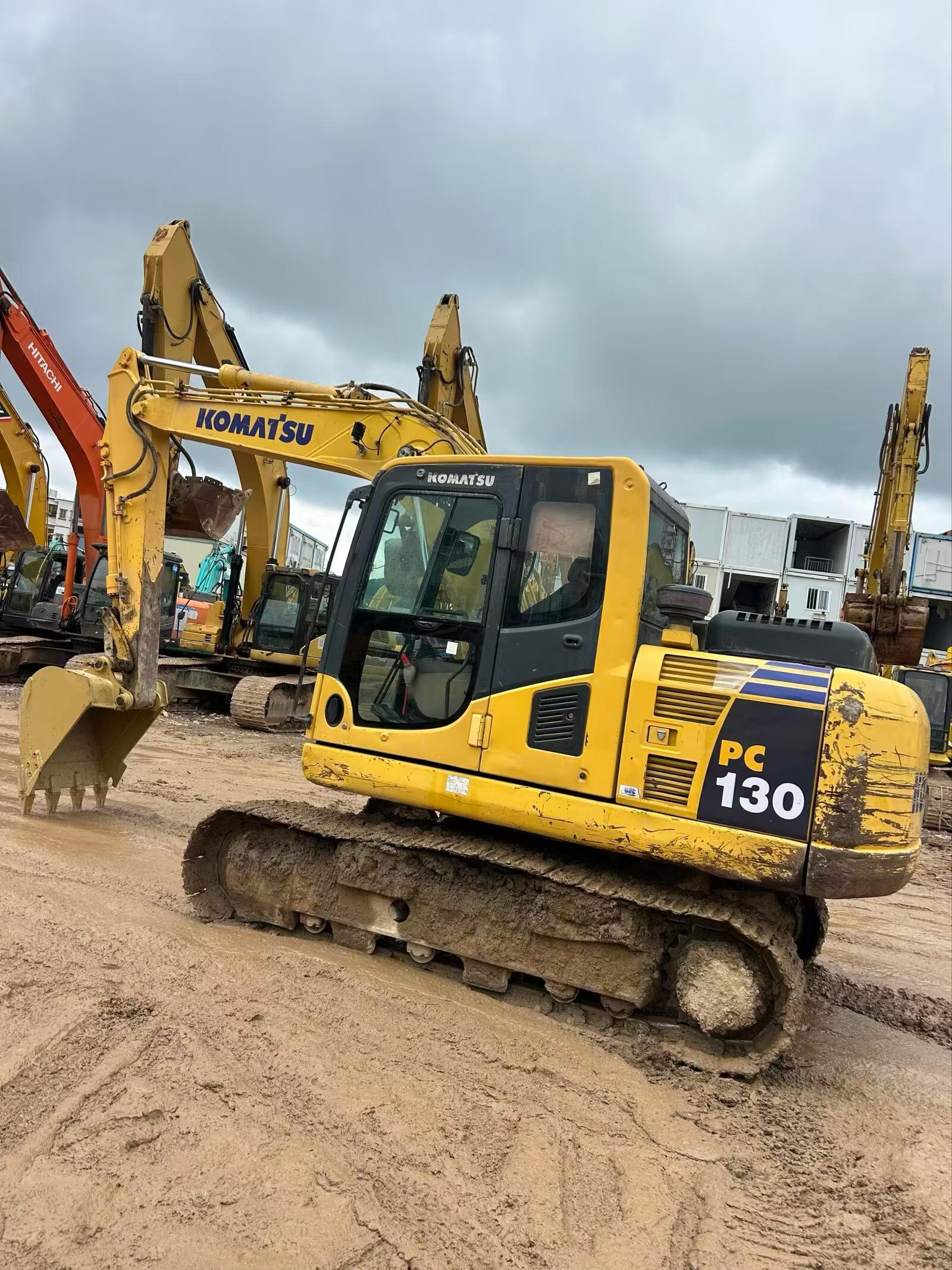 Buy Komatsu PC110-7 Used Excavator / 3 Buy Komatsu PC110-7 Used Excavator / 3