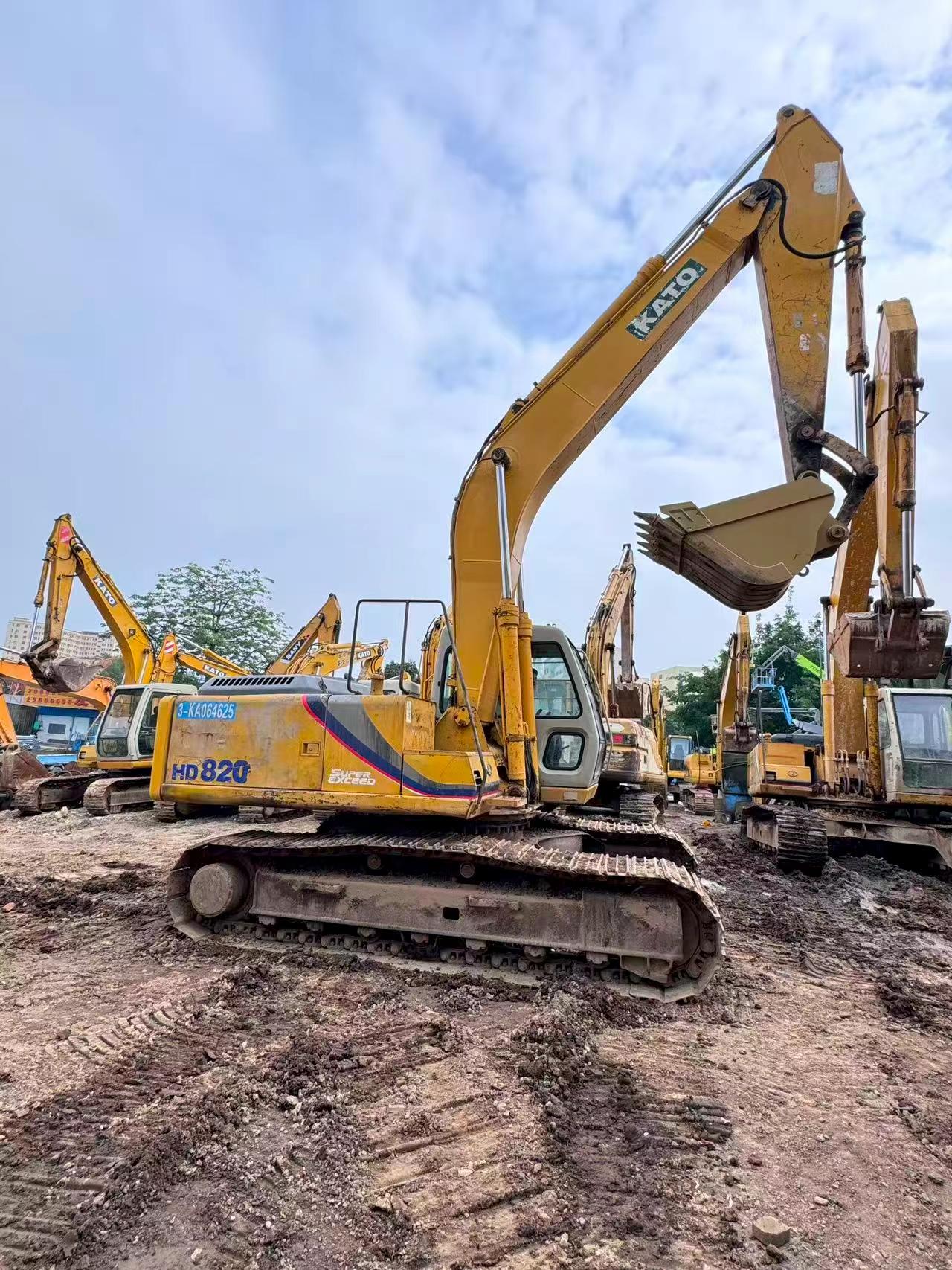 Buy Kato Used Excavator / 2 Buy Kato Used Excavator / 2