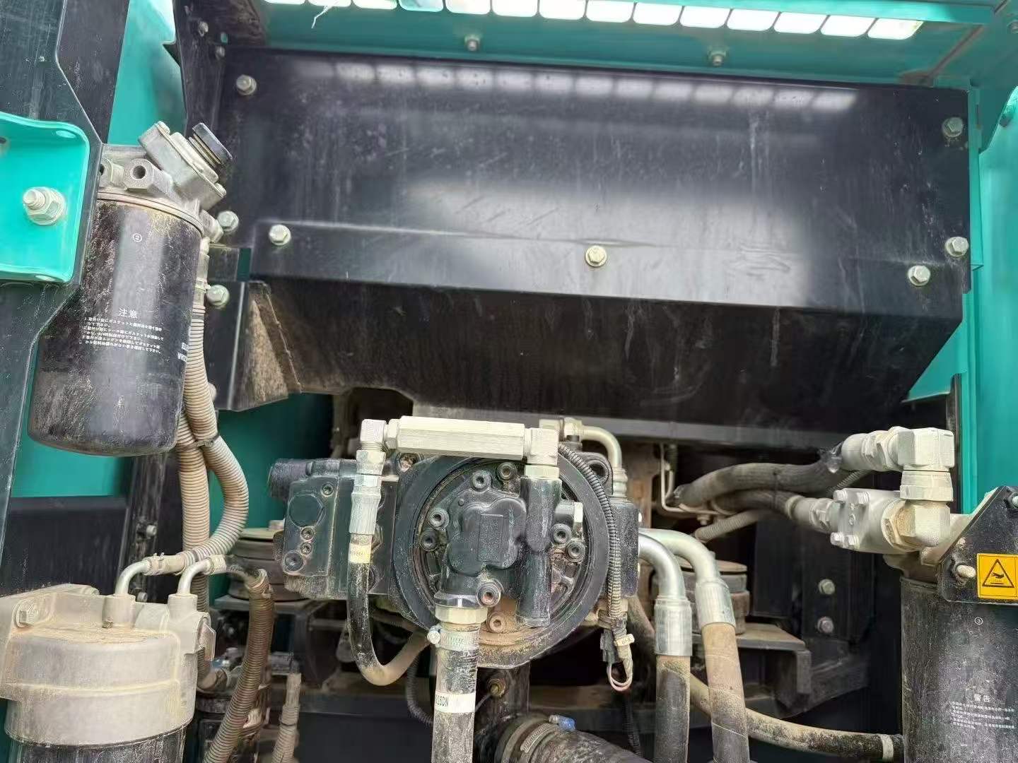 Buy Kobelco SK200-10 Used Excavator / 8 Buy Kobelco SK200-10 Used Excavator / 8