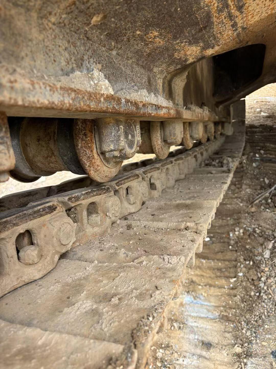 Buy Hitachi ZX200-6 Used Excavator / 6 Buy Hitachi ZX200-6 Used Excavator / 6
