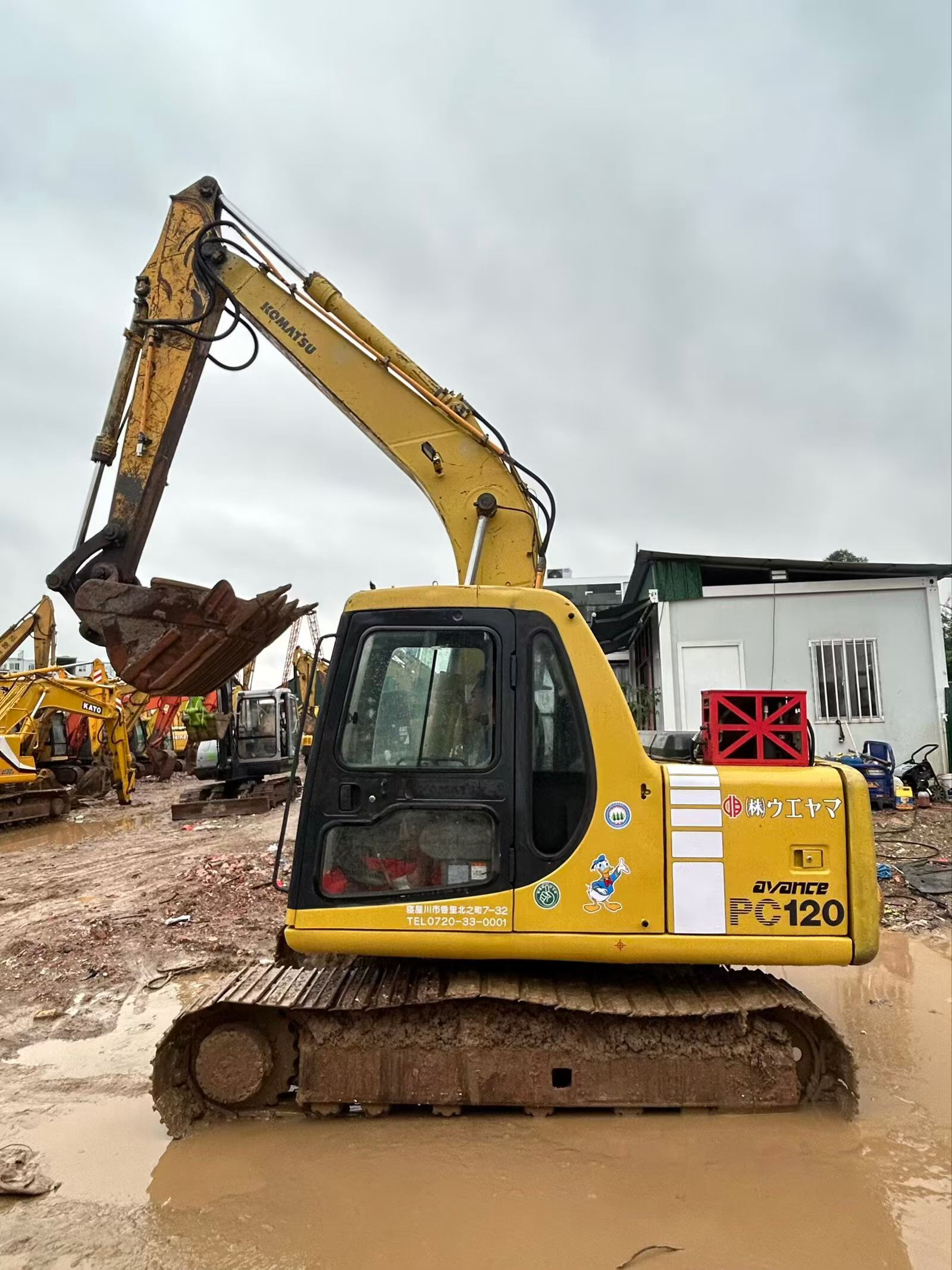 Buy Komatsu PC100-6 Used Excavator / 1