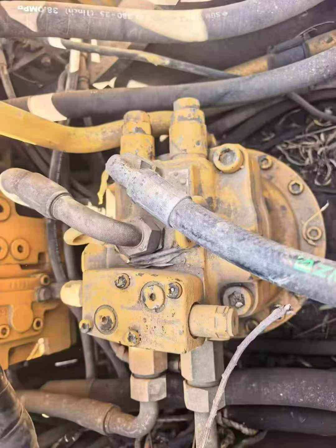 Buy Sany SY215C-8 Used Excavator / 3 Buy Sany SY215C-8 Used Excavator / 3