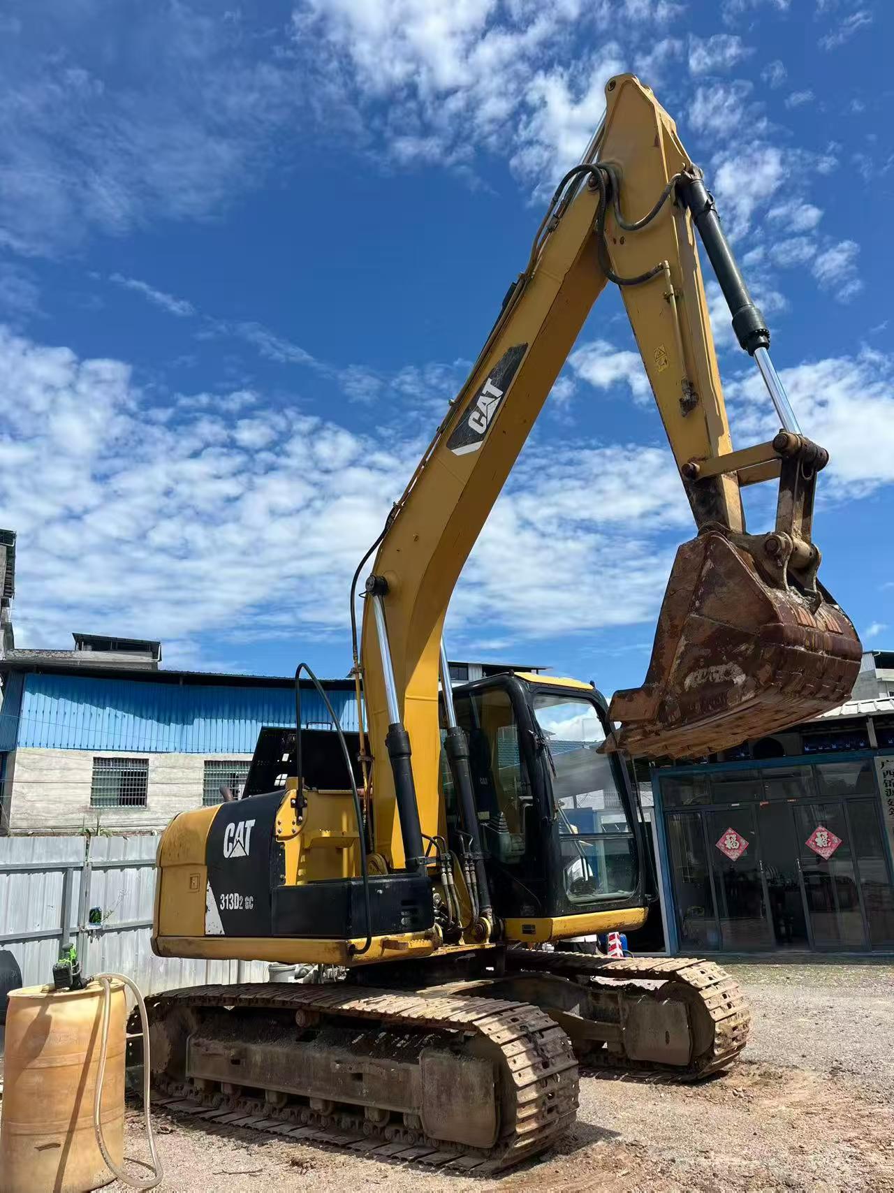 Buy Caterpillar 313D Used Excavator / 8