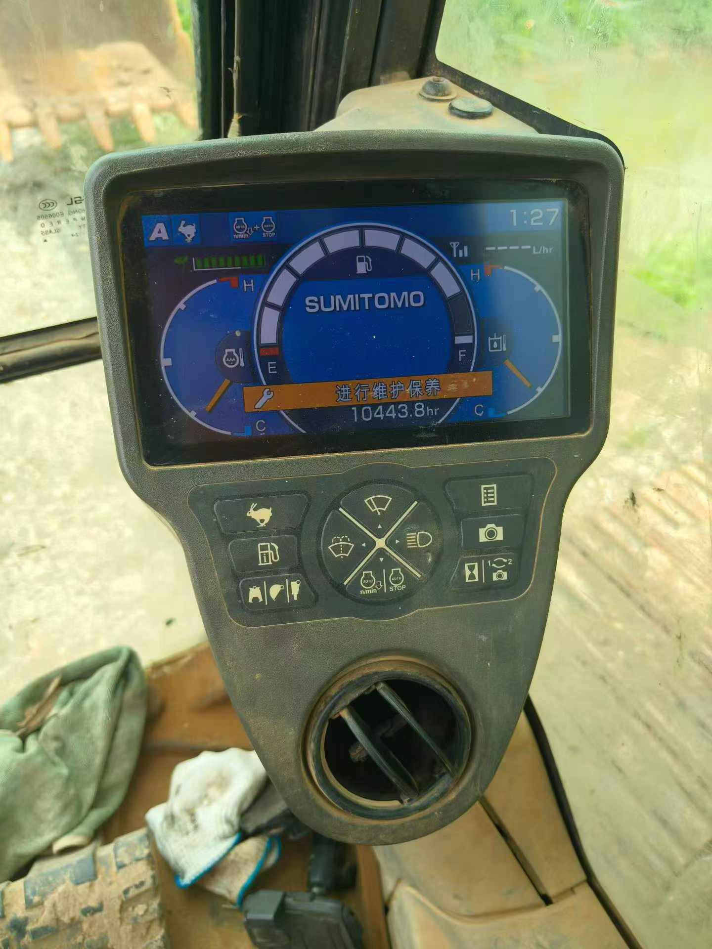 Buy Sumitomo SH210-6 Used Excavator / 1