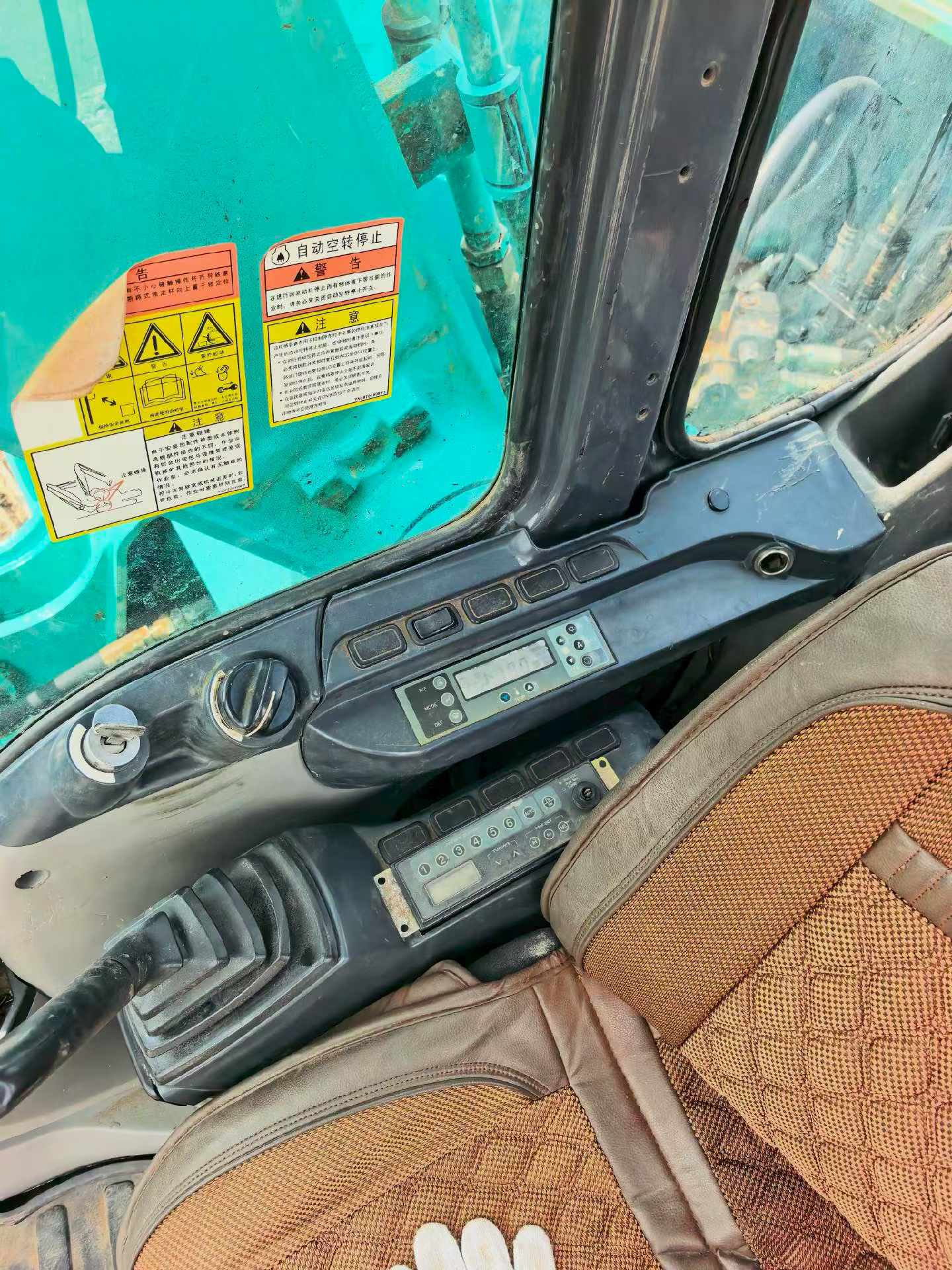 Buy Kobelco SK2008 Used Excavator / 6