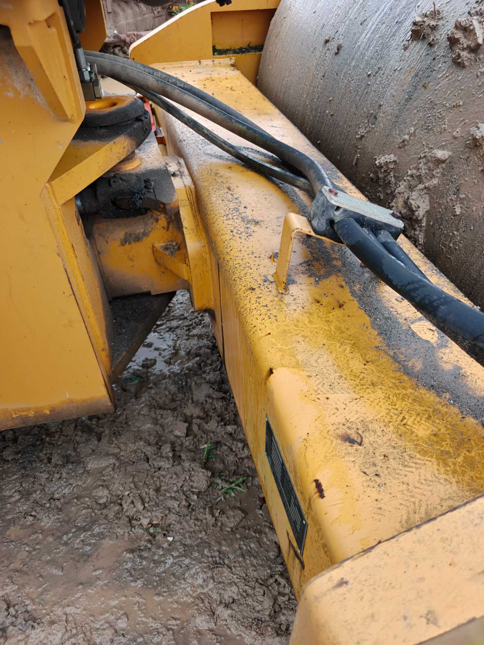 Buy XCMG XE26U Used Excavator / 7 Buy XCMG XE26U Used Excavator / 7