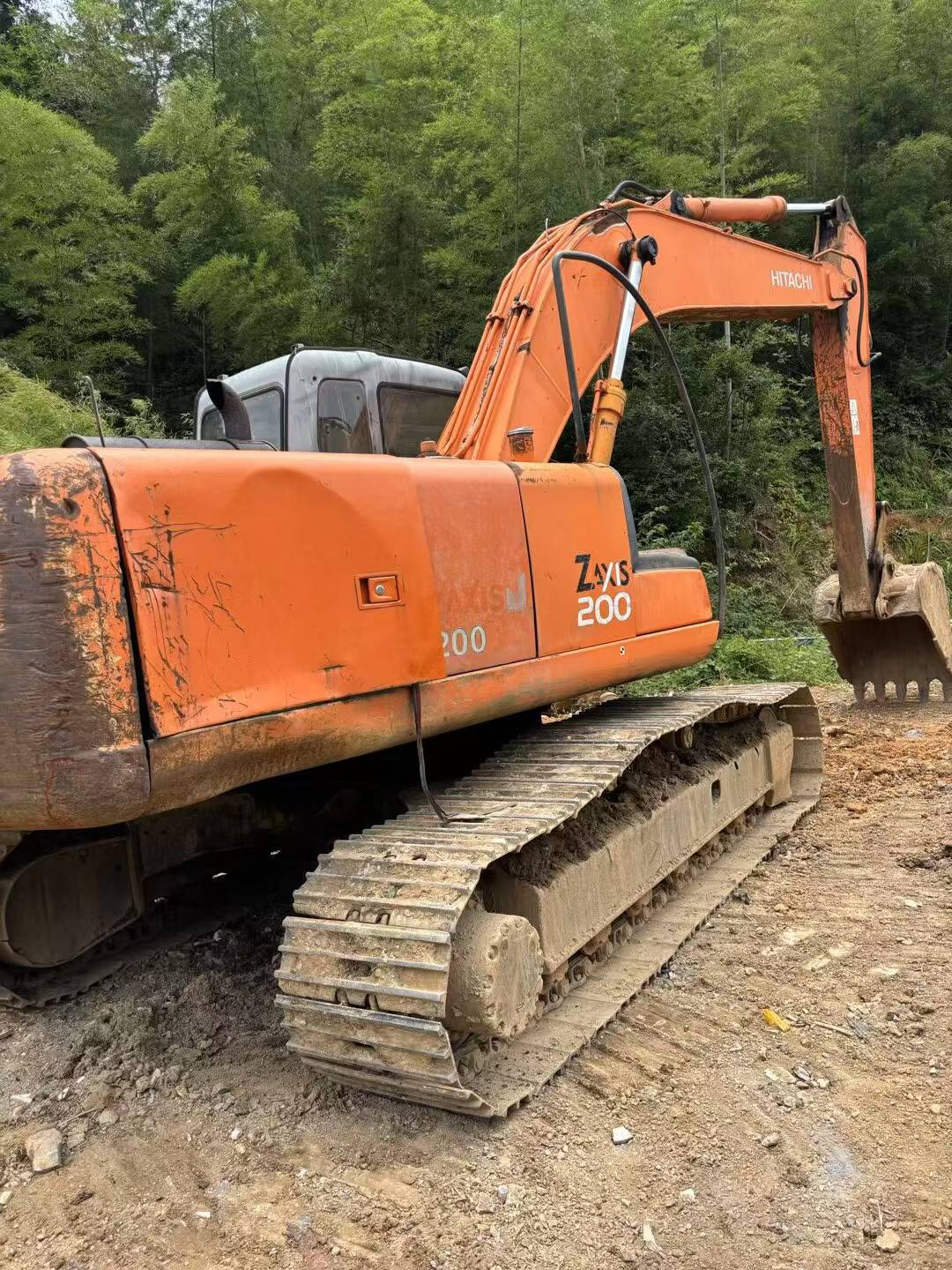 Buy Hitachi ZX200-6 Used Excavator / 3 Buy Hitachi ZX200-6 Used Excavator / 3