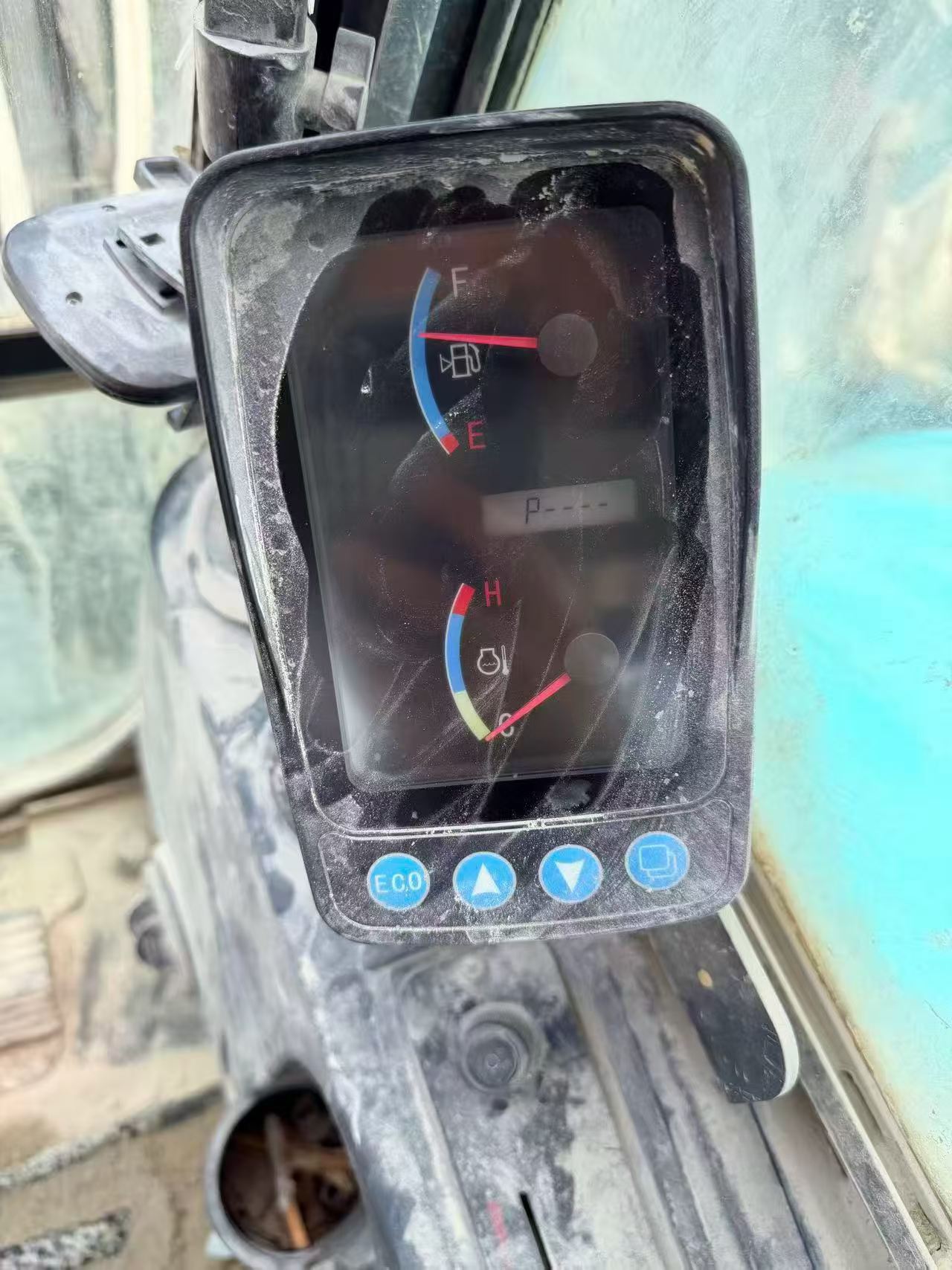 Buy Kobelco SK60 Used Excavator / 5