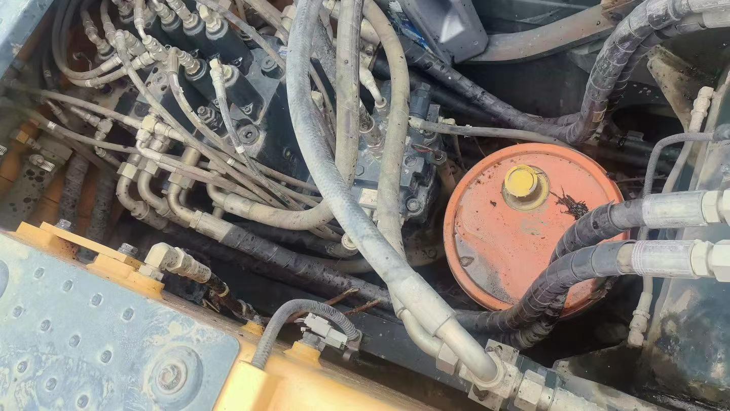 Buy Hyundai R130W Used Excavator / 5 Buy Hyundai R130W Used Excavator / 5