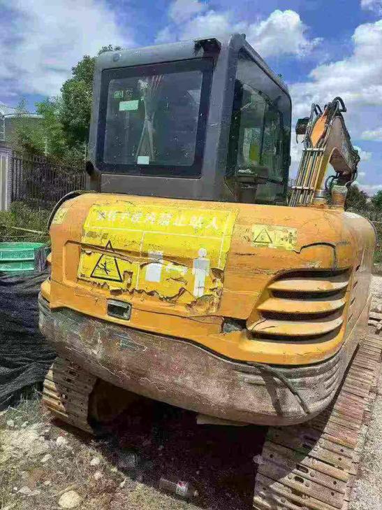 Buy XCMG XE60 Used Excavator / 1