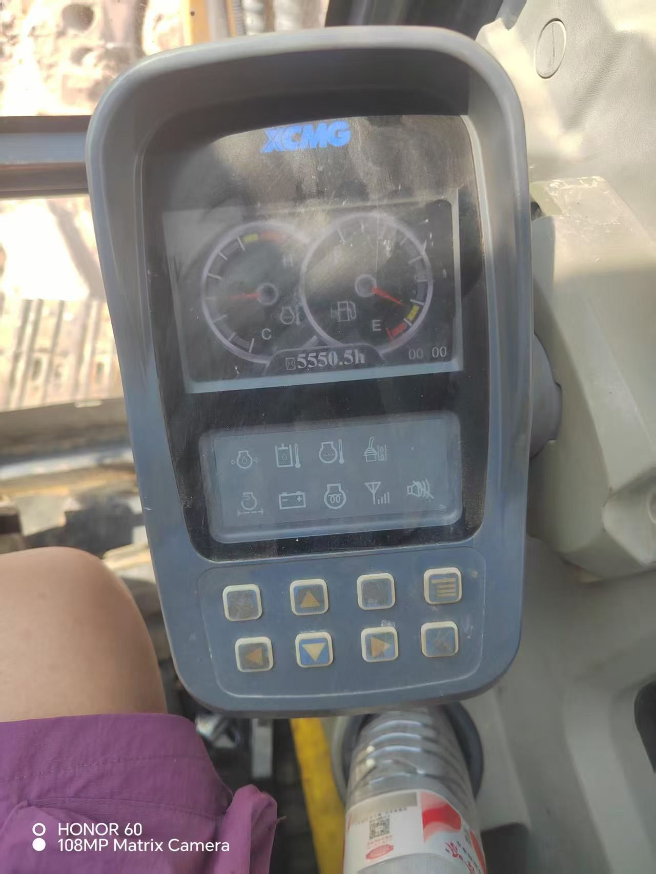 Buy XCMG XE60 Used Loader / 6 Buy XCMG XE60 Used Loader / 6