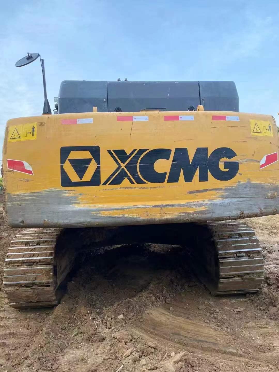 Compre Excavadora XCMG XE490DK Usada / 5