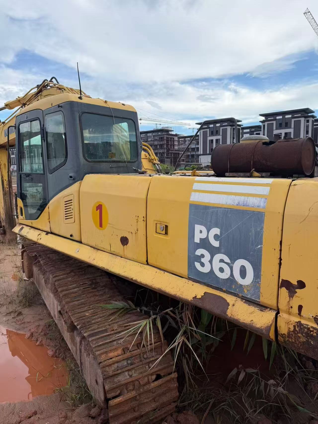 Buy Komatsu PC360-7 Used Excavator / 1