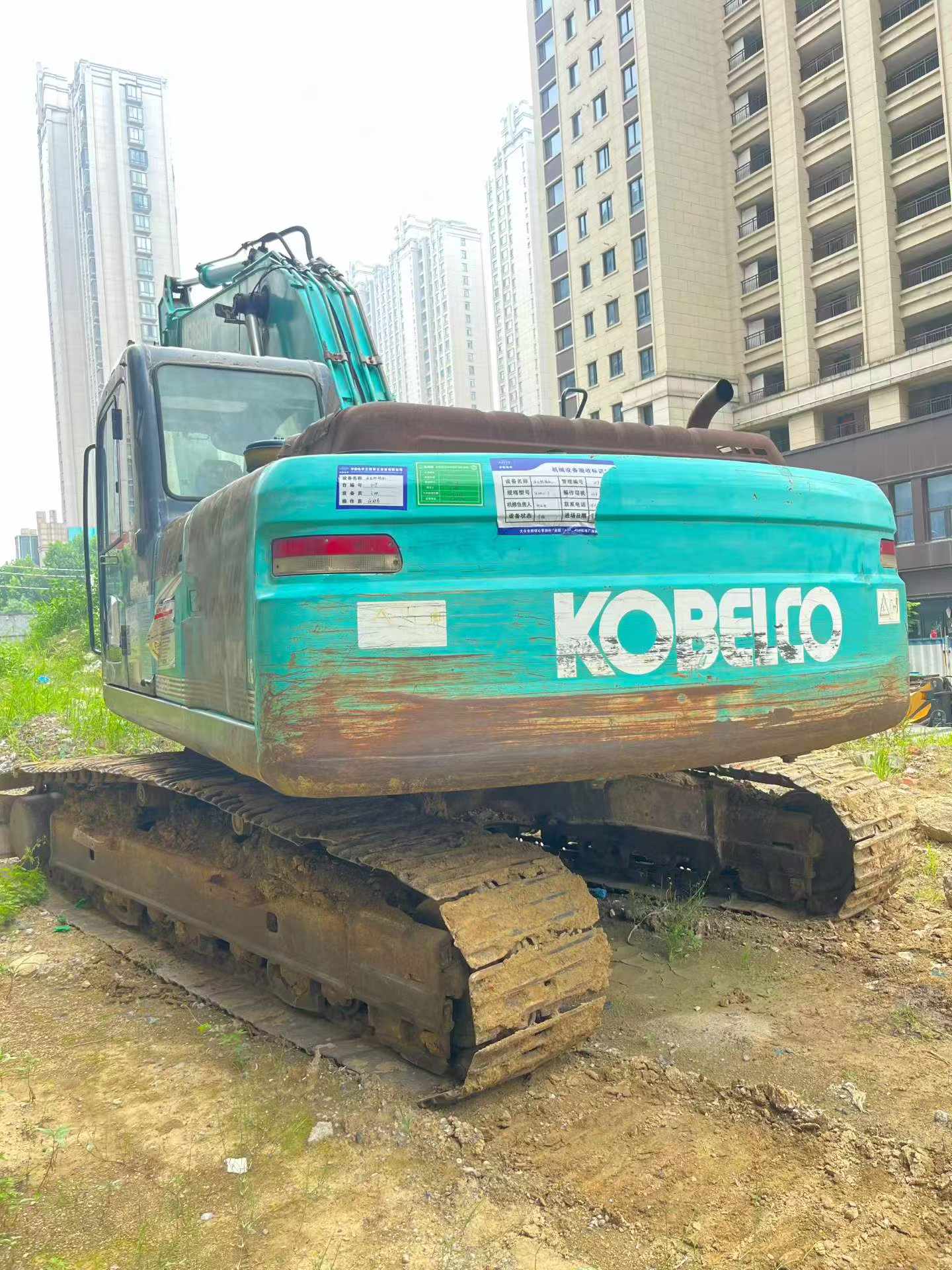 Buy Kobelco SK210 Used Excavator / 2 Buy Kobelco SK210 Used Excavator / 2