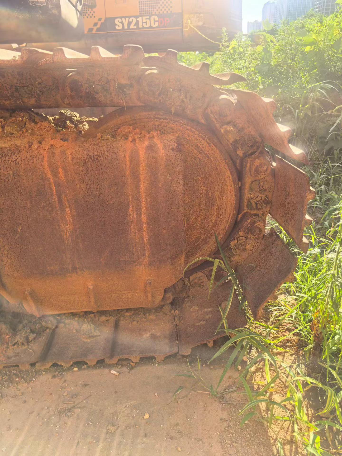 Buy Hyundai R215-7 Used Excavator / 4 Buy Hyundai R215-7 Used Excavator / 4