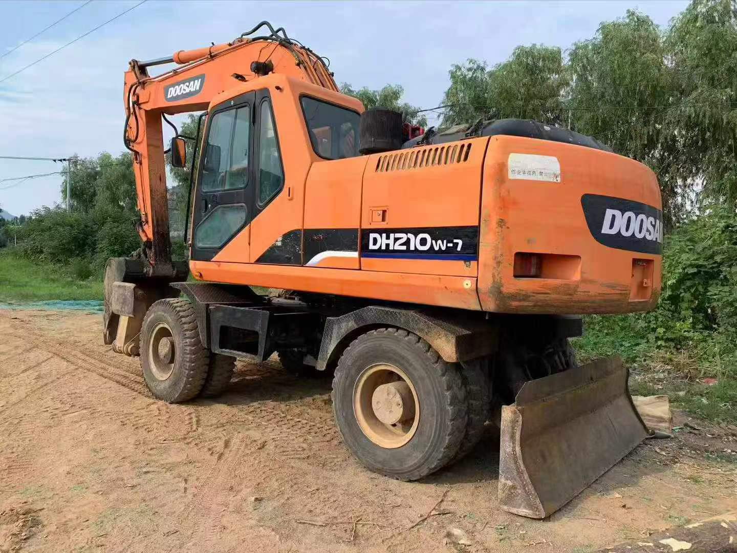 Acheter Doosan DH210W-7 D'occasion Pelle