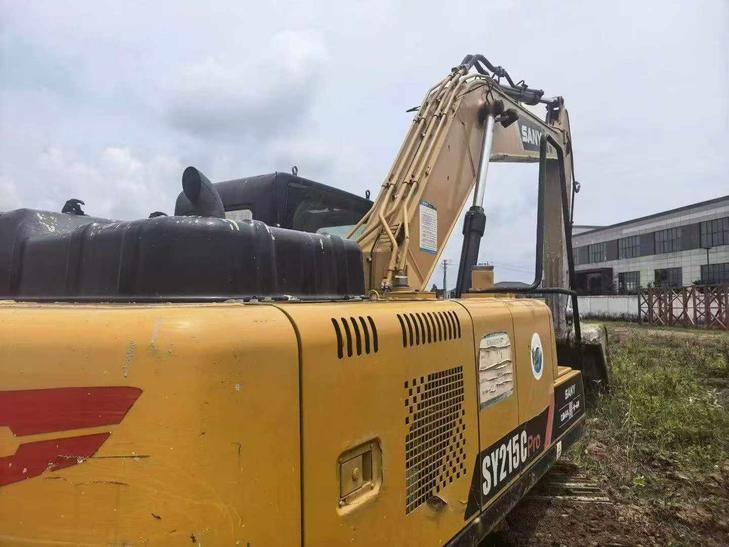 Buy Sany SY200C Used Excavator / 1