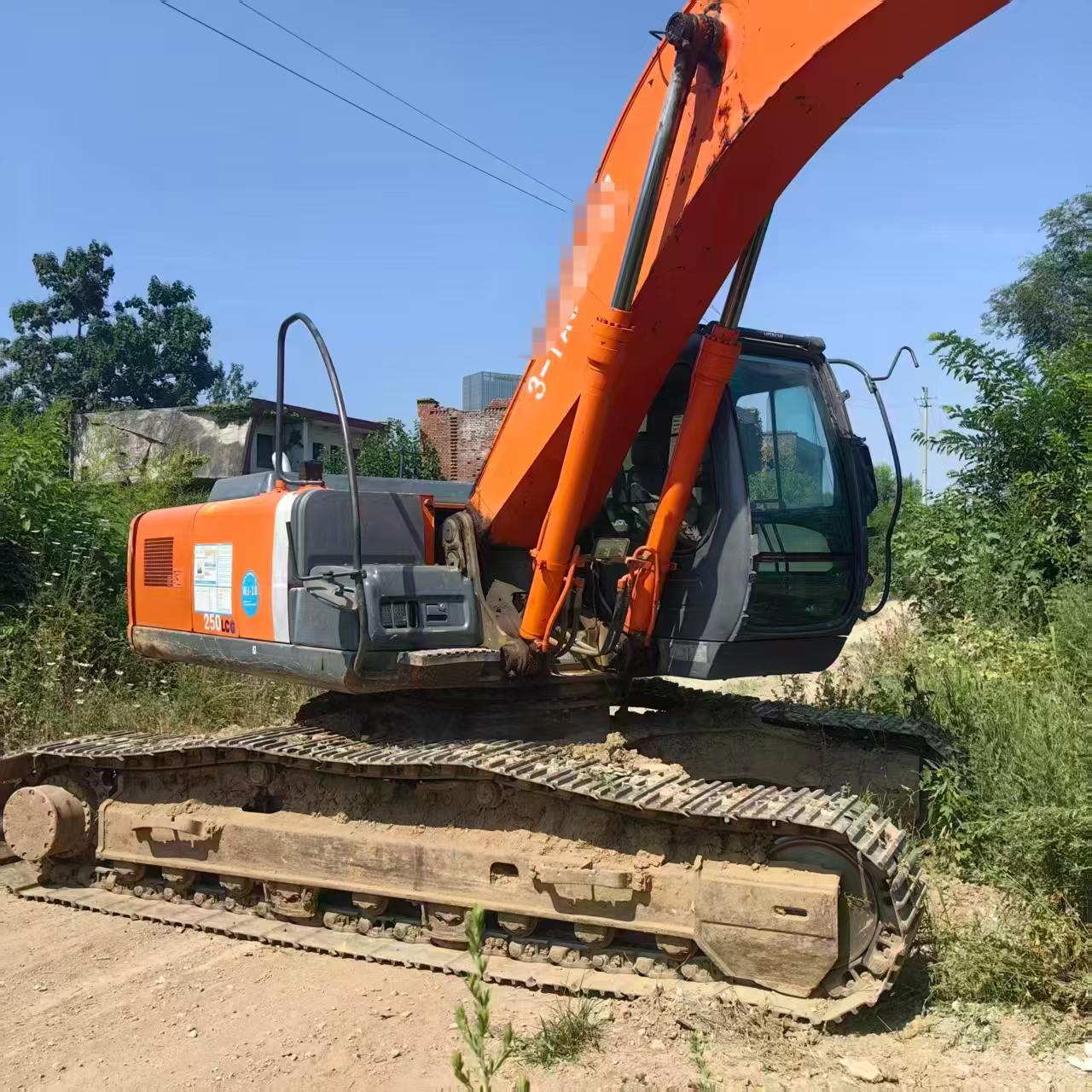 Buy Hitachi ZW250 Used Excavator / 1