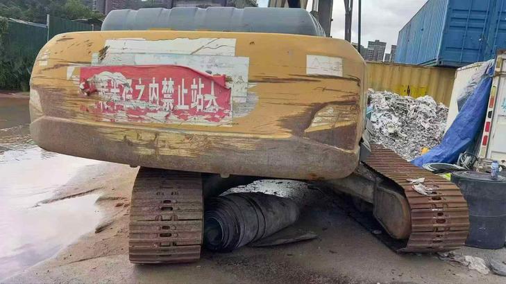 Buy XCMG XE245D Used Excavator / 1