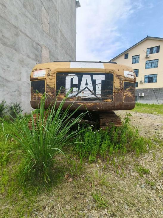 Buy Caterpillar 320D Used Excavator / 1
