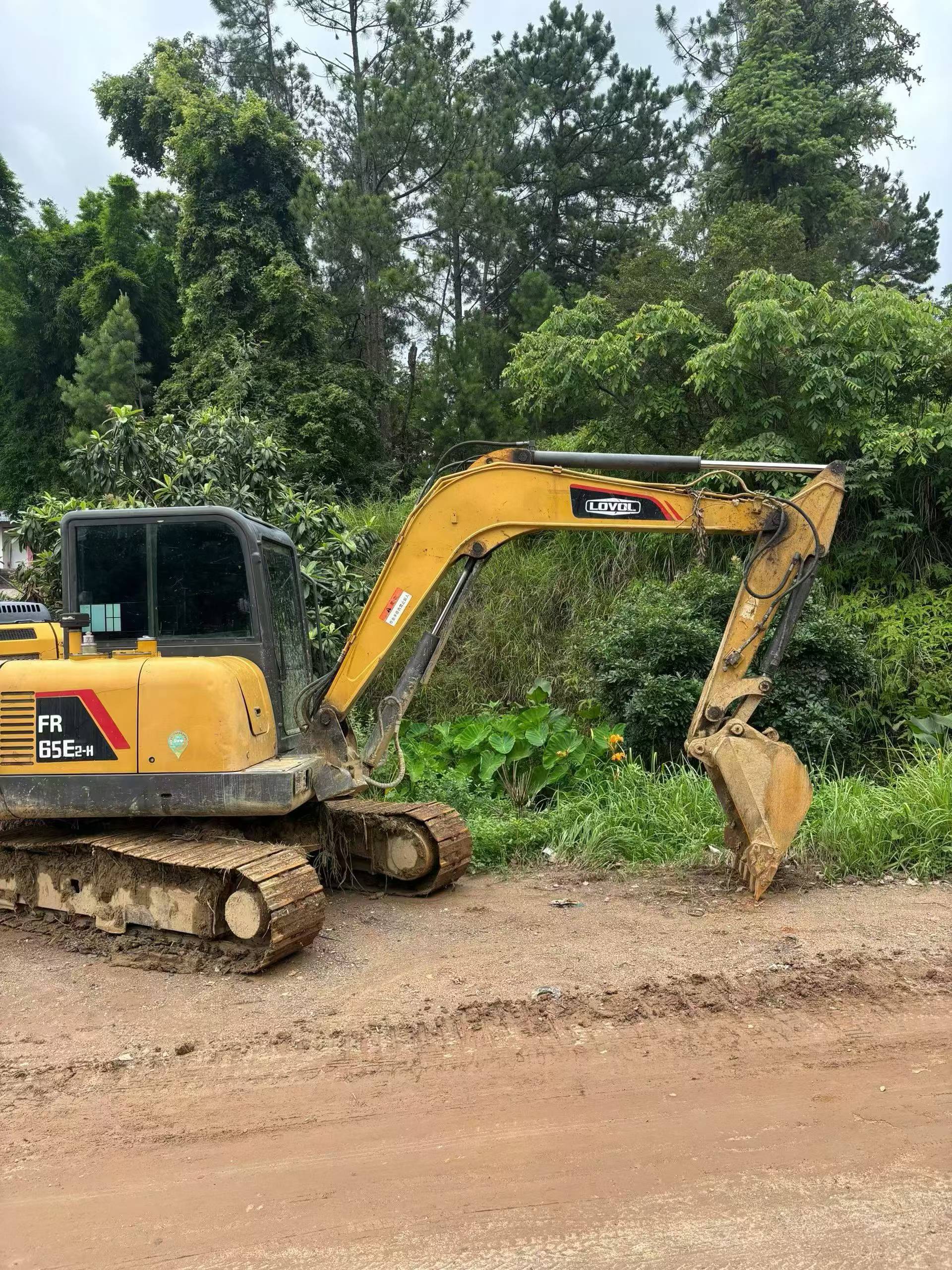 Buy Yanmar B5 Used Excavator / 3