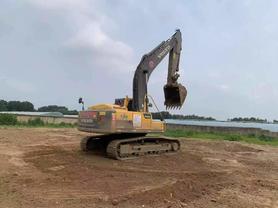 Buy Volvo EC240 Used Excavator / 3 Buy Volvo EC240 Used Excavator / 3