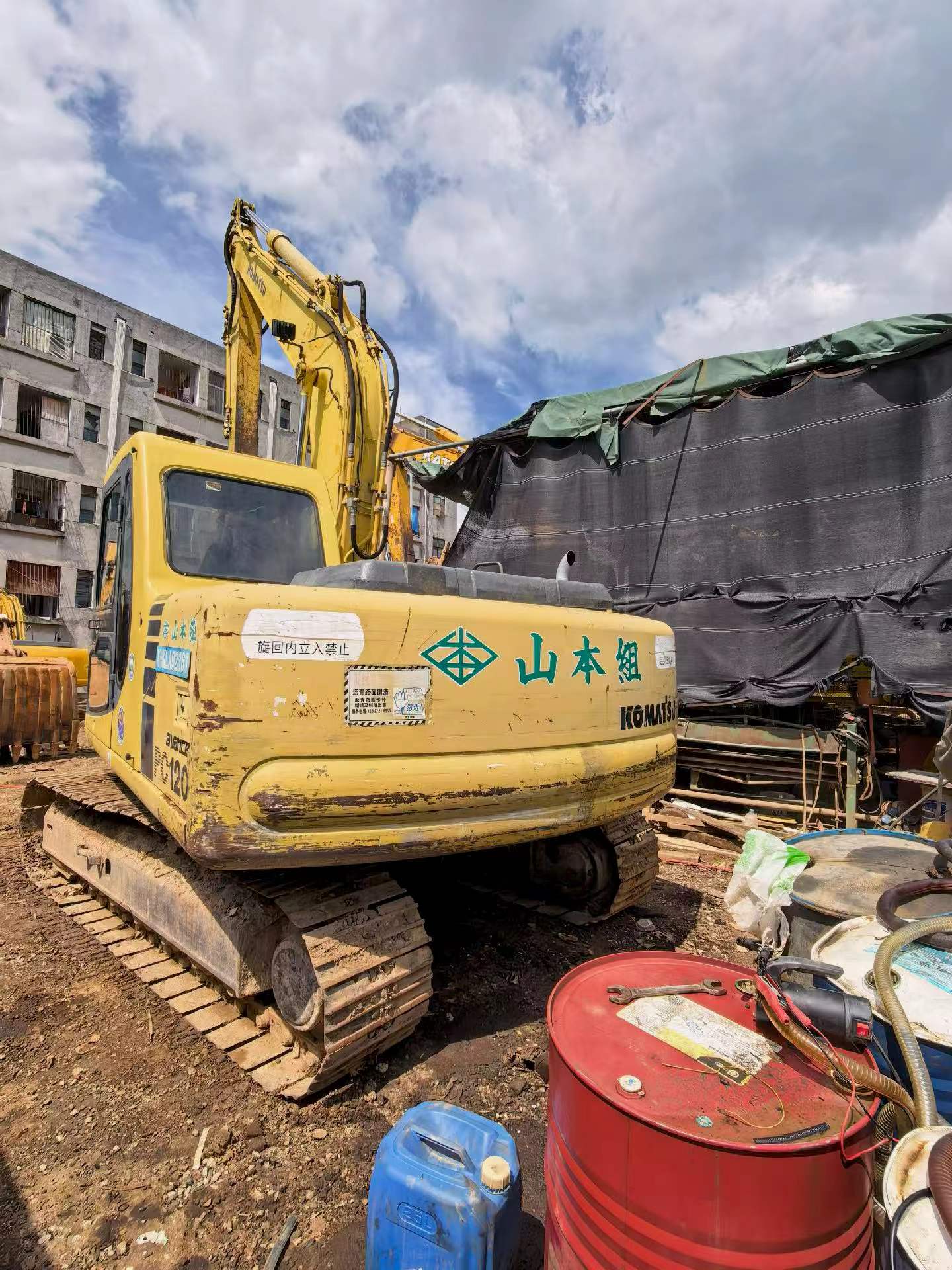 Buy Komatsu PC120-6 Used Excavator / 2 Buy Komatsu PC120-6 Used Excavator / 2