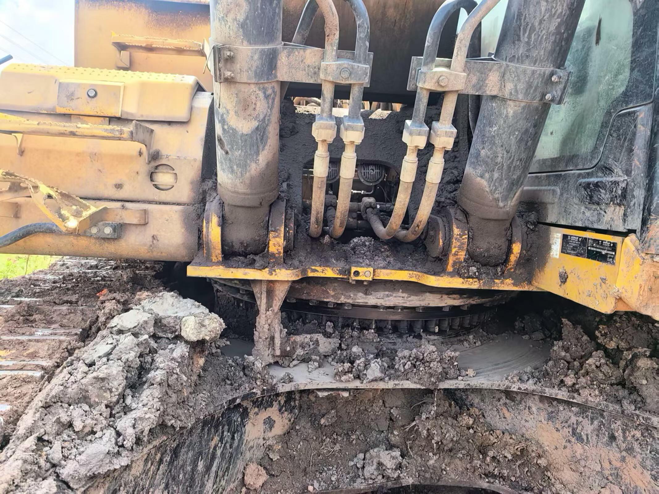 Buy Caterpillar 350L Used Excavator / 8 Buy Caterpillar 350L Used Excavator / 8
