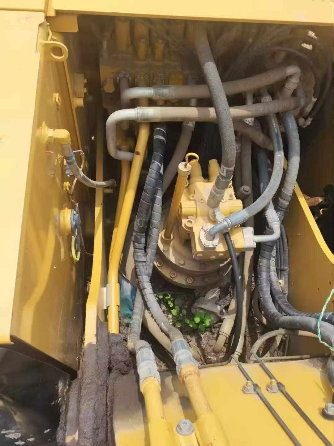 Buy Caterpillar 320D Used Excavator / 6 Buy Caterpillar 320D Used Excavator / 6