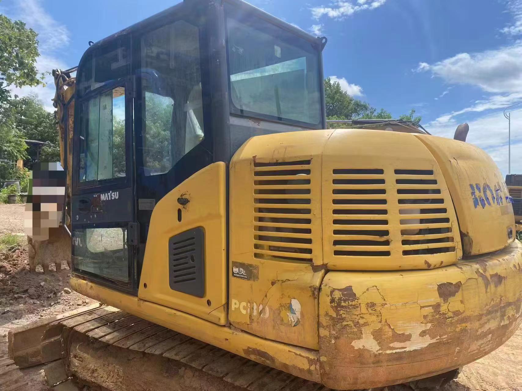Buy Komatsu PC70-8 Used Excavator / 2 Buy Komatsu PC70-8 Used Excavator / 2