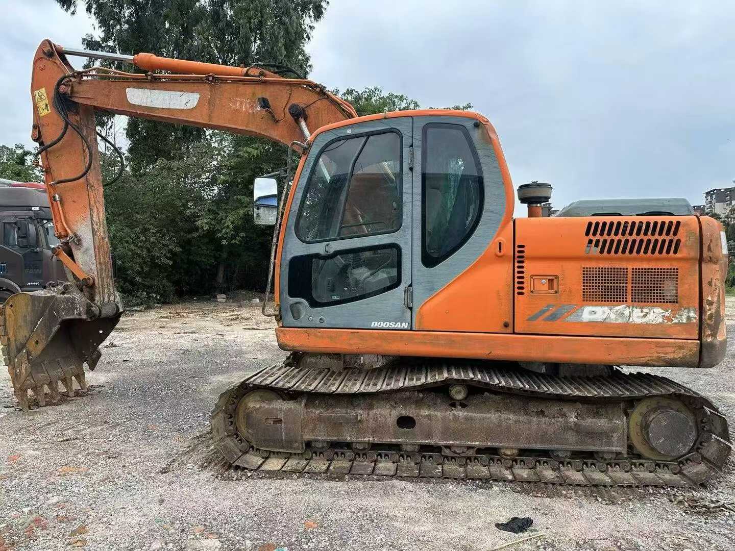 Buy Doosan DX15 Used Excavator / 2