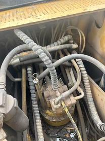 Buy Caterpillar 320D Used Excavator / 2 Buy Caterpillar 320D Used Excavator / 2