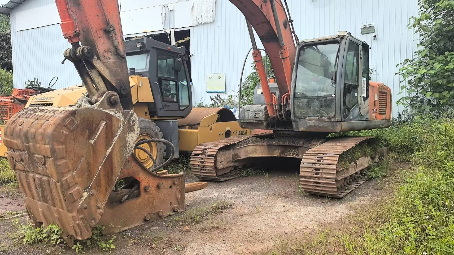 Buy Hitachi EX210 Used Excavator Buy Hitachi EX210 Used Excavator