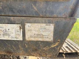Buy Hitachi EX200-3 Used Excavator / 4 Buy Hitachi EX200-3 Used Excavator / 4