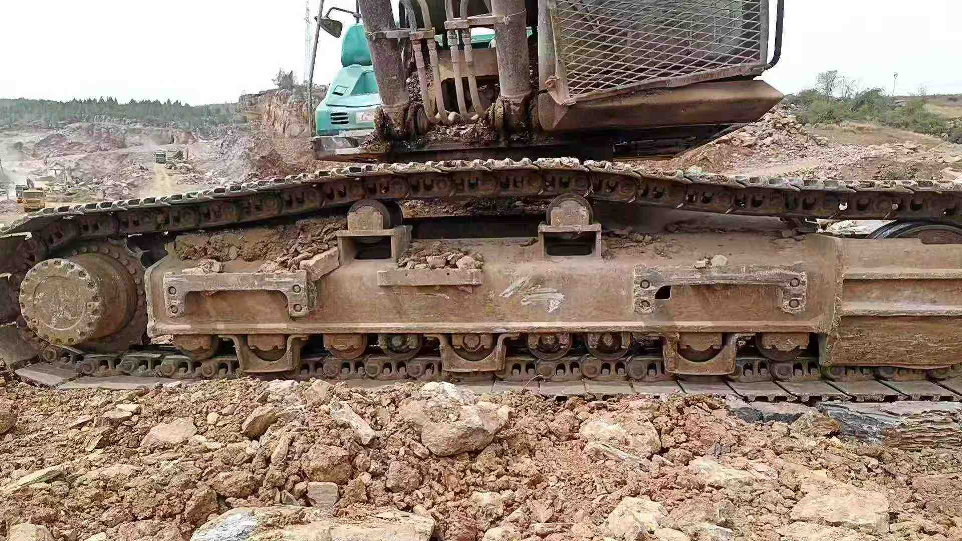 Buy Kobelco SK380D Used Excavator