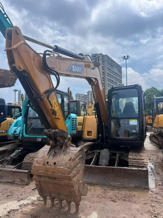 Buy Sany SY75 Used Excavator / 1