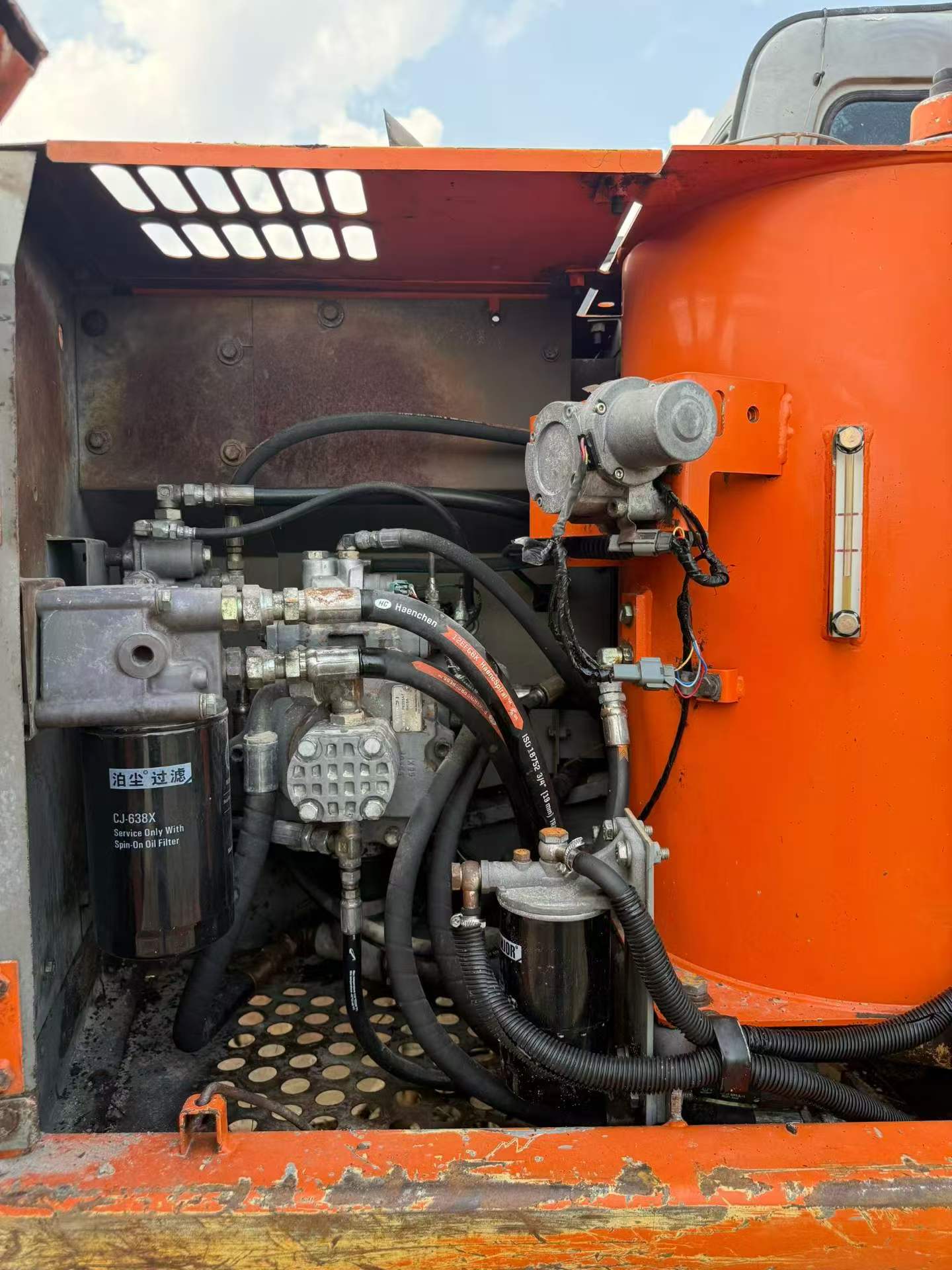 Compre Excavadora Hitachi EX120 Usada / 6