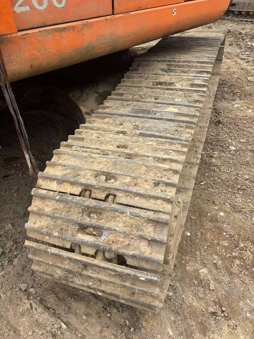 Buy Hitachi ZX200-6 Used Excavator / 4 Buy Hitachi ZX200-6 Used Excavator / 4