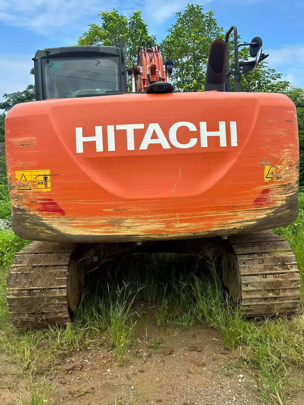 Compre Escavadeira Hitachi EX130H-5 Usada / 3 Compre Escavadeira Hitachi EX130H-5 Usada / 3