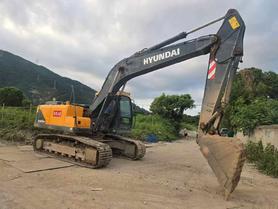 Buy Hyundai R215VS Used Excavator / 3 Buy Hyundai R215VS Used Excavator / 3