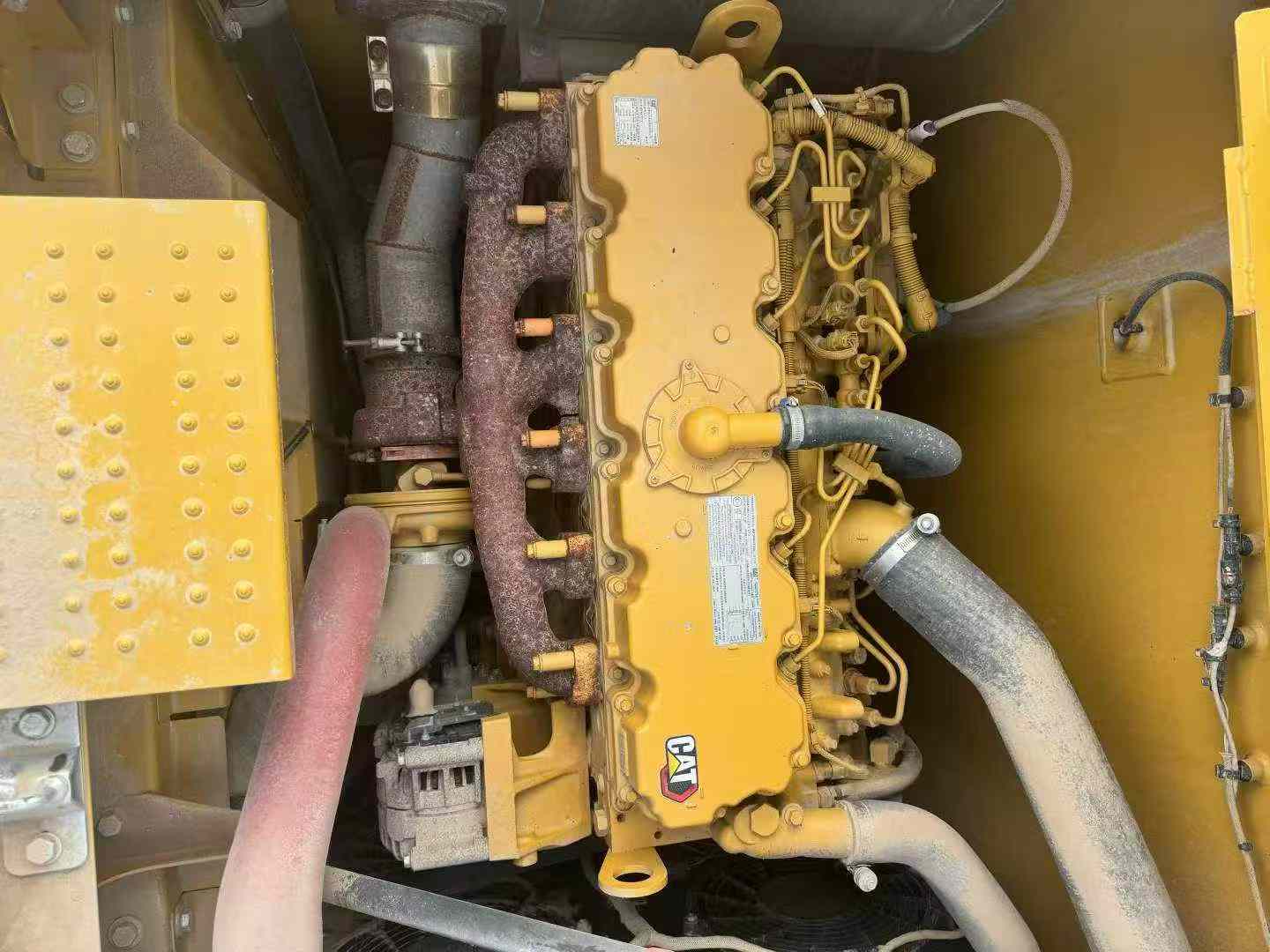 Buy Caterpillar 323 Used Excavator / 5 Buy Caterpillar 323 Used Excavator / 5