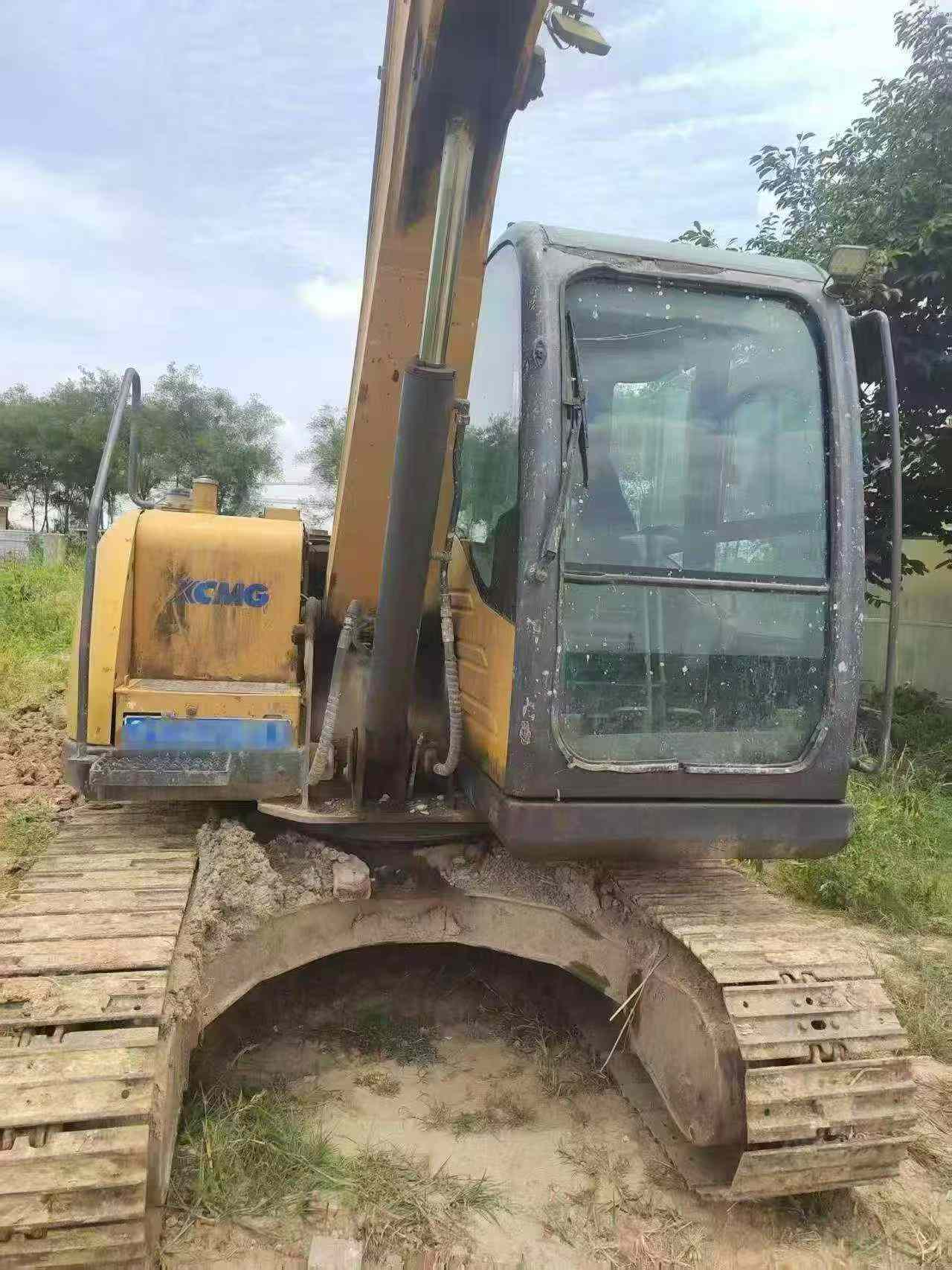 Buy XCMG XE80 Used Excavator / 4 Buy XCMG XE80 Used Excavator / 4