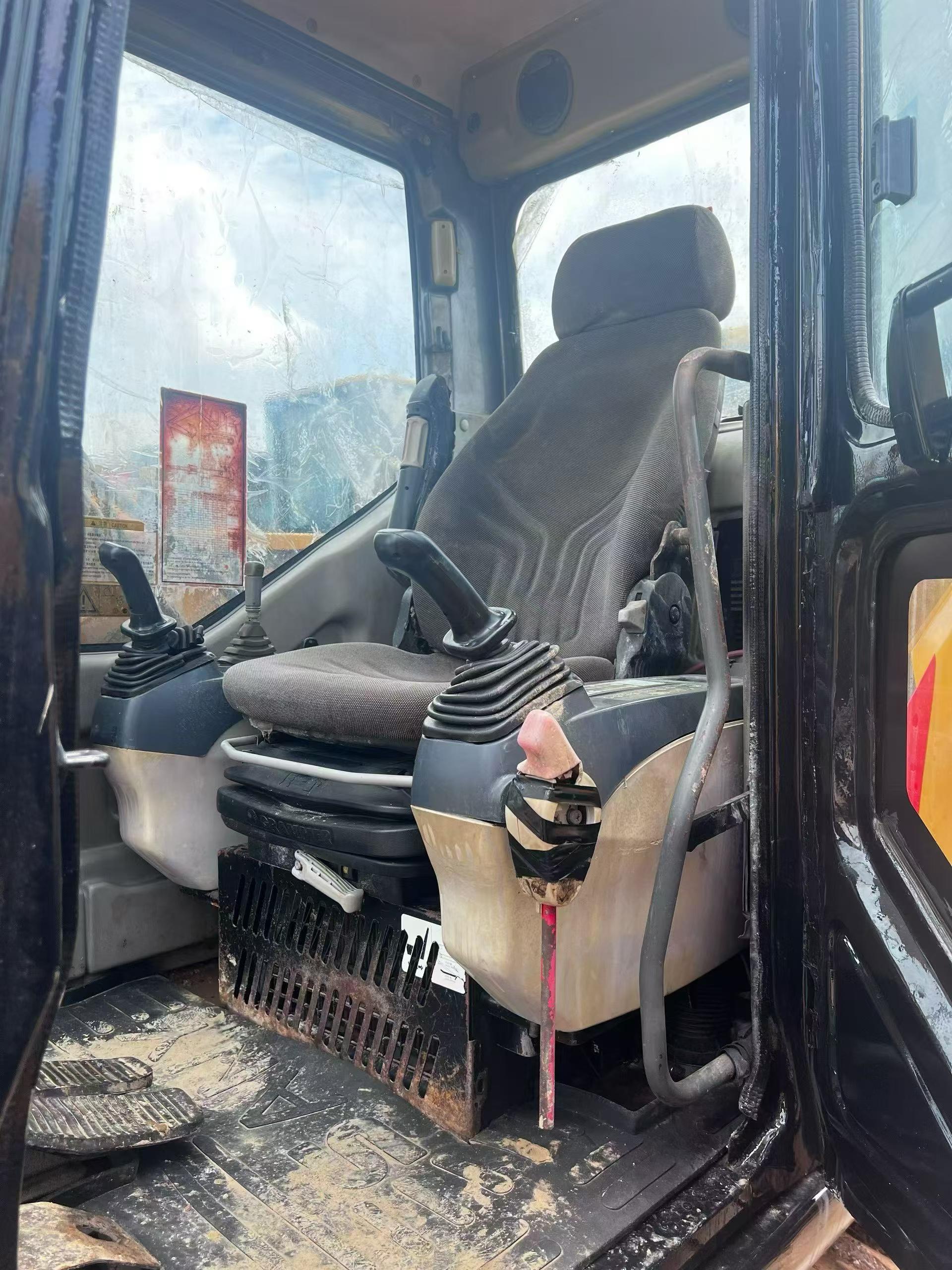 Buy Sany SY75 Used Excavator / 8 Buy Sany SY75 Used Excavator / 8