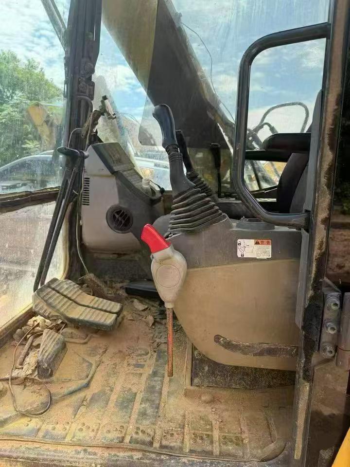 Buy Komatsu PC70-8 Used Excavator / 6 Buy Komatsu PC70-8 Used Excavator / 6
