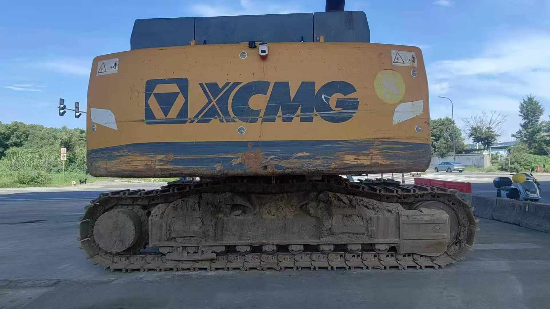 Buy XCMG XE490D Used Excavator