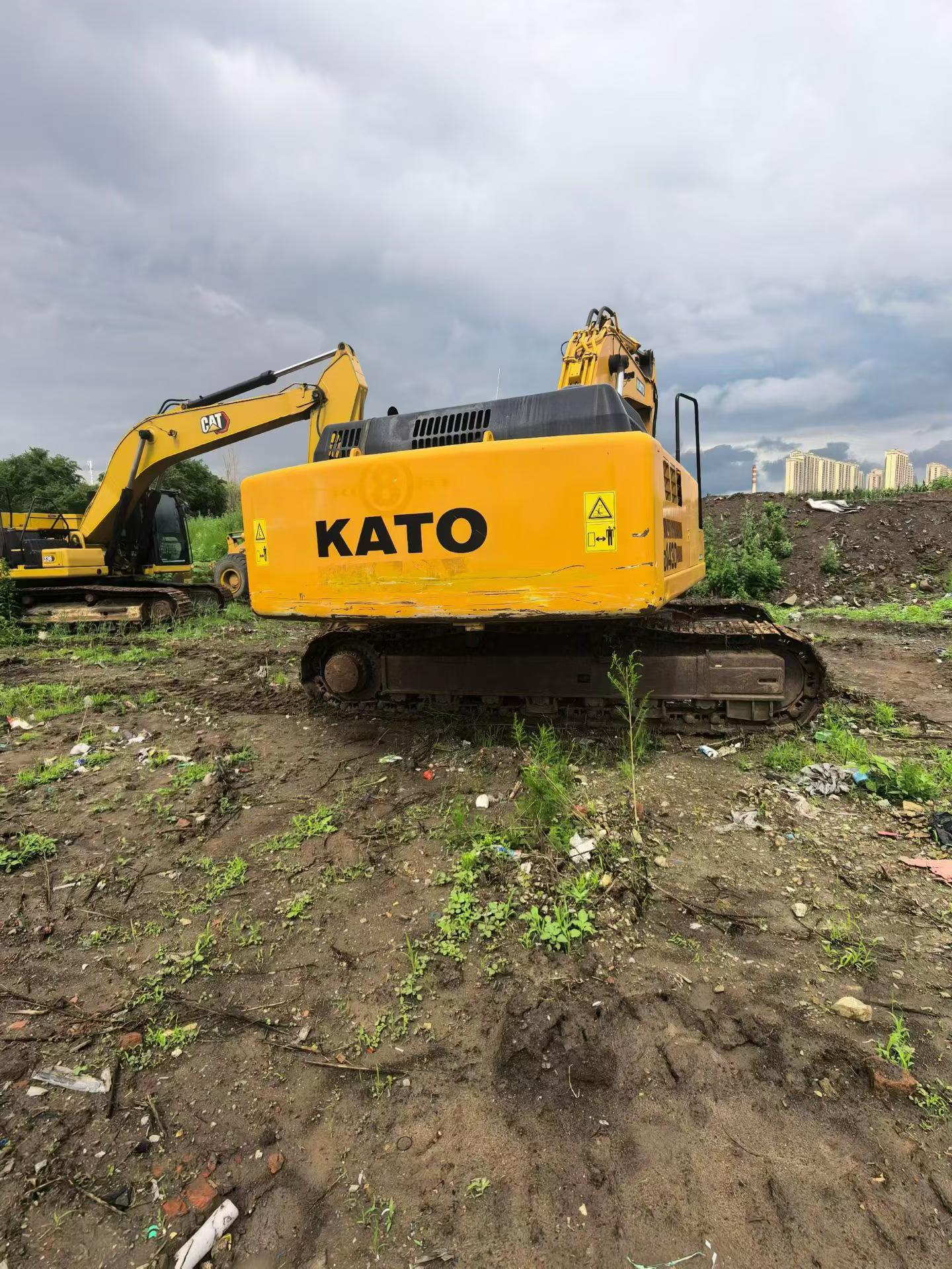 Buy Kato HD1430 Used Excavator / 2 Buy Kato HD1430 Used Excavator / 2