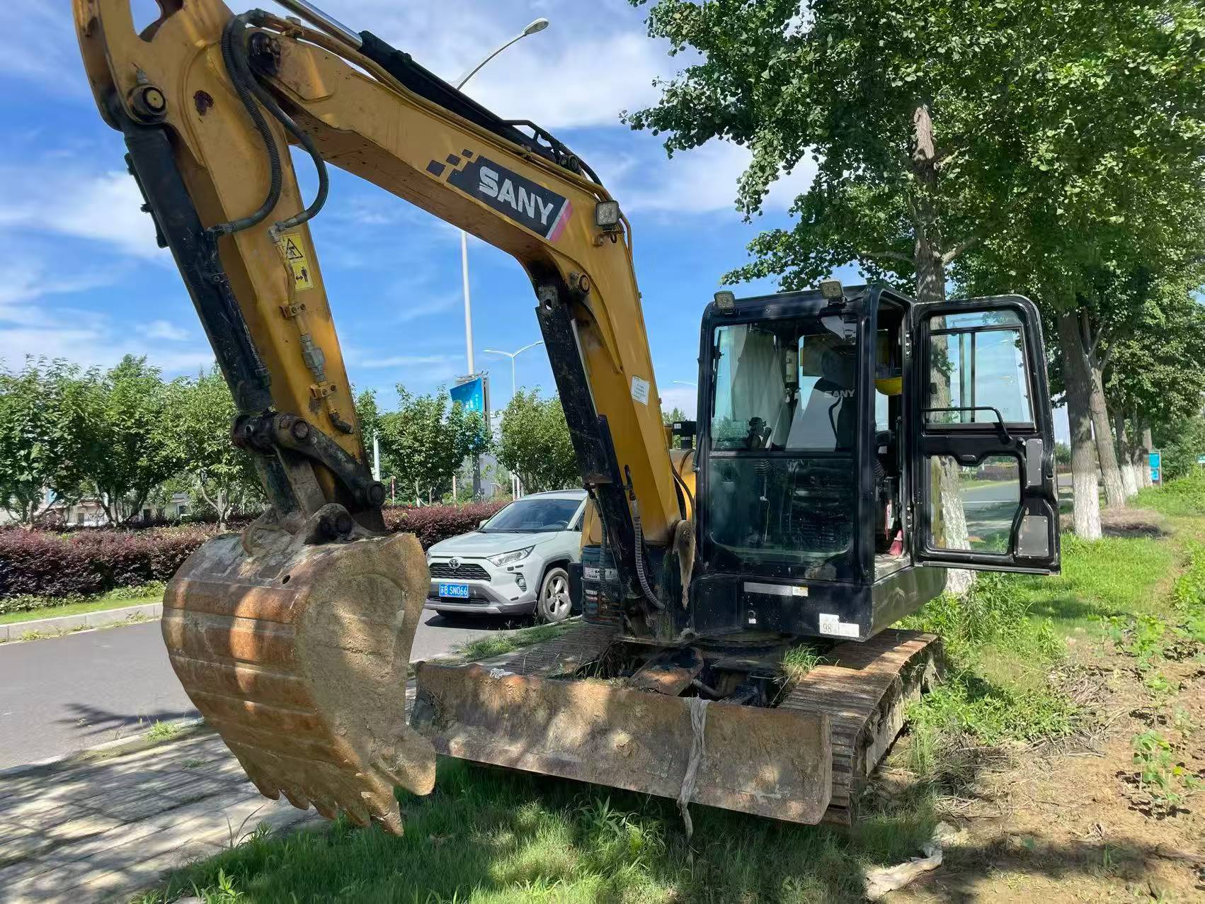 Buy Sany SY60 Used Excavator / 6 Buy Sany SY60 Used Excavator / 6