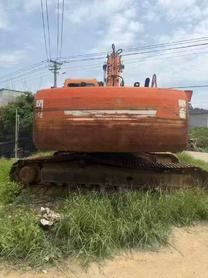 Buy Doosan DH220-7 Used Excavator / 4 Buy Doosan DH220-7 Used Excavator / 4